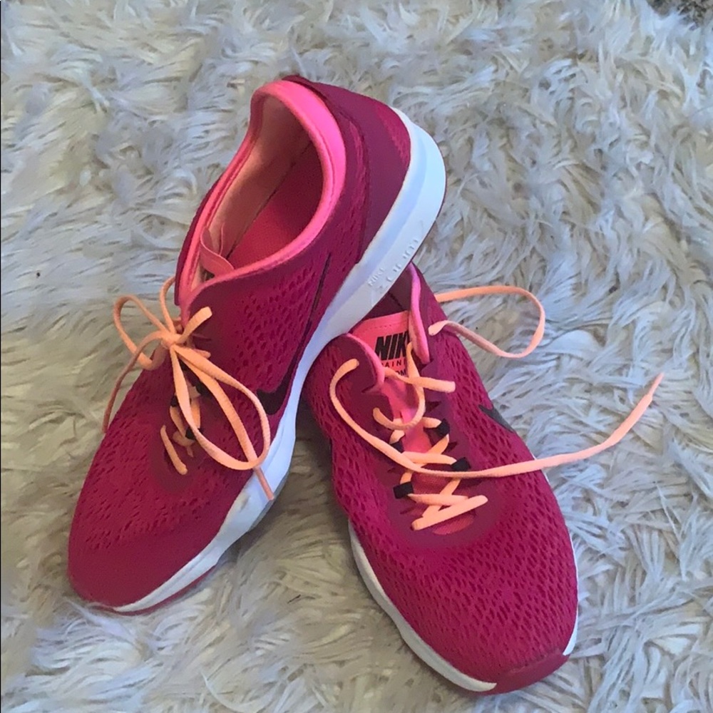 Nike Sneakers
